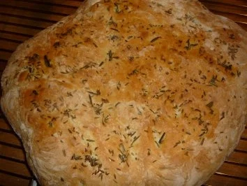 Rezept: Fladenbrot mit Rosmarin und Kreuzkümmel Fladenbrot mit Rosmarin und Kreuzkümmel - Rezept