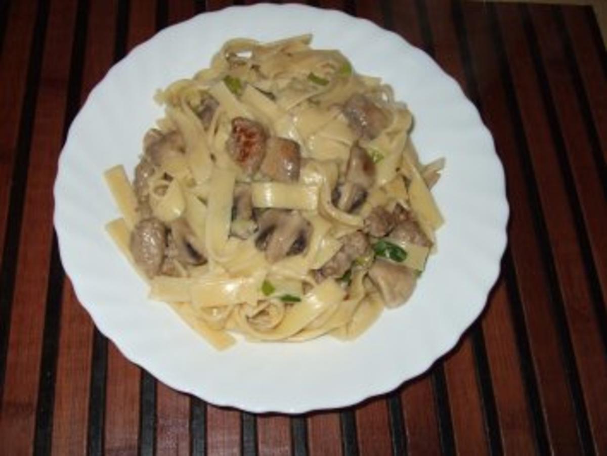 Champignon Nudelpfanne - Rezept mit Bild - kochbar.de