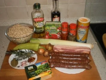 Rezept: Rindswürstchen mit Weissen Bohnen Bild Nr. 2 Rindswürstchen mit Weissen Bohnen - Rezept - Bild Nr. 2