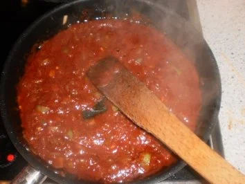 Rezept: Rindswürstchen mit Weissen Bohnen Bild Nr. 8 Rindswürstchen mit Weissen Bohnen - Rezept - Bild Nr. 8