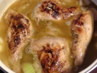 geschmorte Kaninchenkeulen mit Schalottenzwiebelsauce - Rezept - Bild Nr. 5