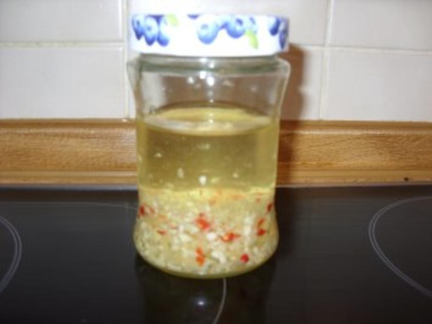 I Knoblauch eingelegt in Öl Rezept mit Bild kochbar.de