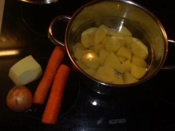 Rezept: Suppen: Kartoffelsuppe Bild Nr. 2 Suppen: Kartoffelsuppe - Rezept - Bild Nr. 2