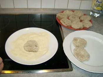 Fleischpflanzl a la Moni - Rezept - Bild Nr. 5