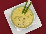 Rezept: Thai-Spargeltopf mit Zitronengras (Jenny Jรผrgens) Thai-Spargeltopf mit Zitronengras (Jenny Jรผrgens) - Rezept