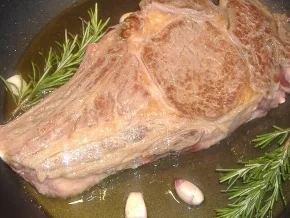 Ochsenkotelett mit Schmorgemüse - Rezept