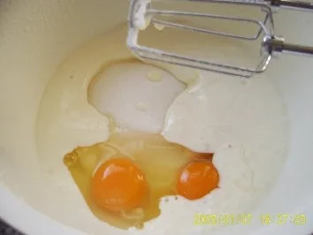 Rezept: Zuckerkuchen mal nicht mit Hefeteig Bild Nr. 3 Zuckerkuchen mal nicht mit Hefeteig - Rezept - Bild Nr. 3