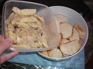 Rezept: OFENSCHLUPFER oder Semmelauflauf Bild Nr. 4 OFENSCHLUPFER oder Semmelauflauf - Rezept - Bild Nr. 4