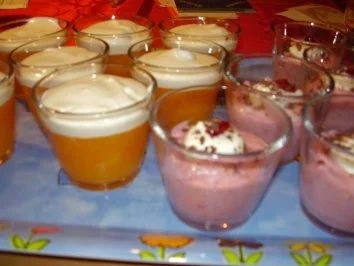 Preiselbeercreme und Pfirsich-Mandarinencreme - Rezept