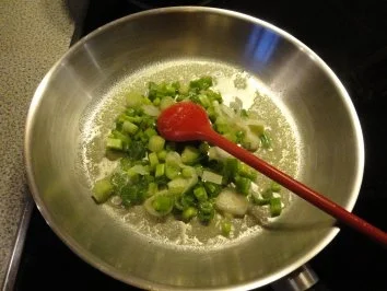 Rezept: Paprika - Schaum Süppchen Bild Nr. 3 Paprika - Schaum Süppchen - Rezept - Bild Nr. 3