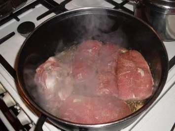 Rezept: Wildschwein-Rücken "Diana" mit Apfelrotkohl... Bild Nr. 4 Wildschwein-Rücken "Diana" mit Apfelrotkohl... - Rezept - Bild Nr. 4