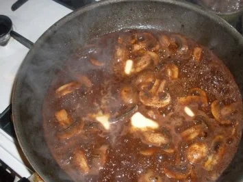 Rezept: Wildschwein-Rücken "Diana" mit Apfelrotkohl... Bild Nr. 10 Wildschwein-Rücken "Diana" mit Apfelrotkohl... - Rezept - Bild Nr. 10