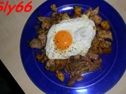 Pfannengerichte:Gröstl aus dem Wok - Rezept