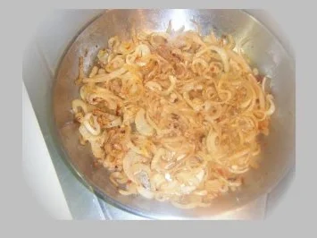 Rezept: Zwiebelschnitzel Bild Nr. 4 Zwiebelschnitzel - Rezept - Bild Nr. 4