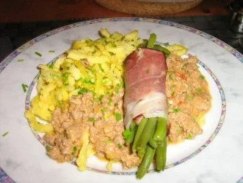 Spätzle mit Bohnenpäckchen und einer leckeren Hackfleischsoße - Rezept - Bild Nr. 7