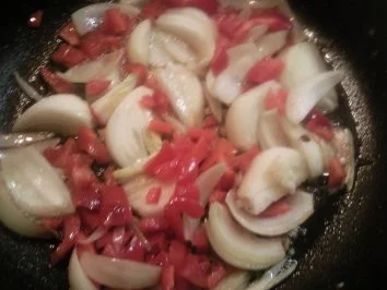 Rezept: Broccoli-Zwiebel-Paprika-Gemüse Bild Nr. 7 Broccoli-Zwiebel-Paprika-Gemüse - Rezept - Bild Nr. 7