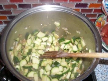 Putengeschnetzeltes, mediterraner Art - Rezept - Bild Nr. 2