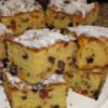 Blechkuchen mit Trockenfrüchten - Rezept