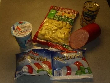 Rezept: Aufläufe: Tortellini-Auflauf Bild Nr. 2 Aufläufe: Tortellini-Auflauf - Rezept - Bild Nr. 2