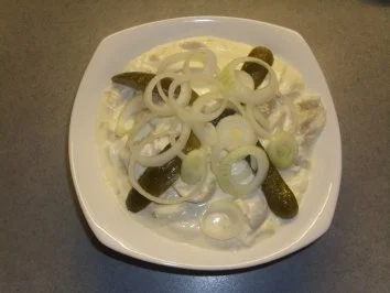 Rezept: Fischgerichte: Sahnehering mit Pellkartoffeln Bild Nr. 2 Fischgerichte: Sahnehering mit Pellkartoffeln - Rezept - Bild Nr. 2