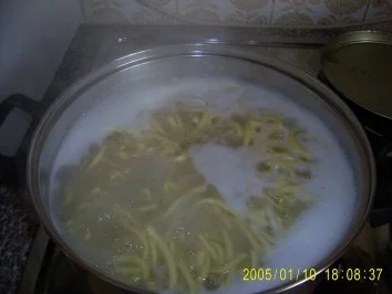 Hackpfanne mit Spätzle - Rezept - Bild Nr. 3