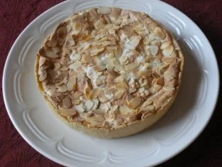 Rezept: Kleiner Stachelbeer - Baiser - Kuchen Kleiner Stachelbeer - Baiser - Kuchen - Rezept