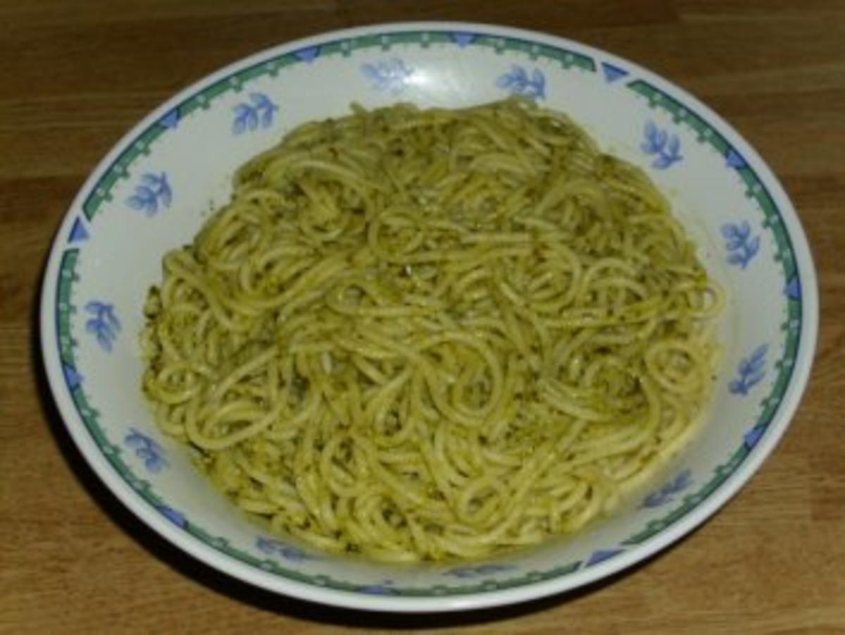 Spaghetti al Pesto Genovese - Rezept