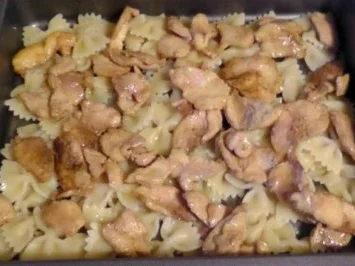 Farfalle-Auflauf mit Putenfilet... - Rezept - Bild Nr. 6