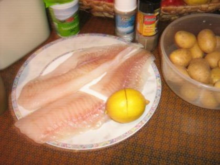 Kabeljaufilet mit Kartöffelchen an Rahm-Wirsing-Karotten-Gemüse ...