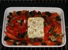 Schafskäse auf Gemüsebett aus dem Ofen - Rezept