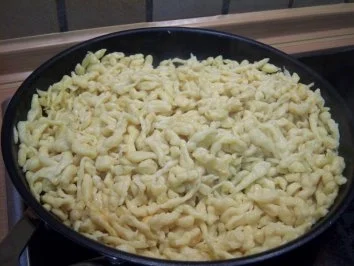 selbstgemachte Spätzle - Rezept