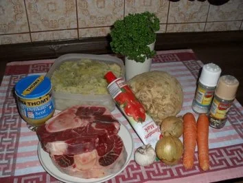 Resteverwertung: Rinderbeinscheiben geschmort mit Rahmwirsing - Rezept