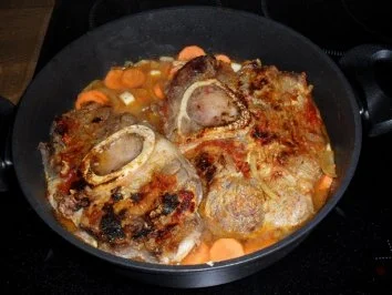 Resteverwertung: Rinderbeinscheiben geschmort mit Rahmwirsing - Rezept - Bild Nr. 3