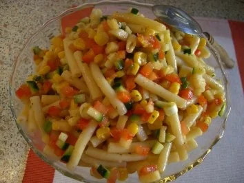 Bunter Nudelsalat nach Weight Watchers - Rezept