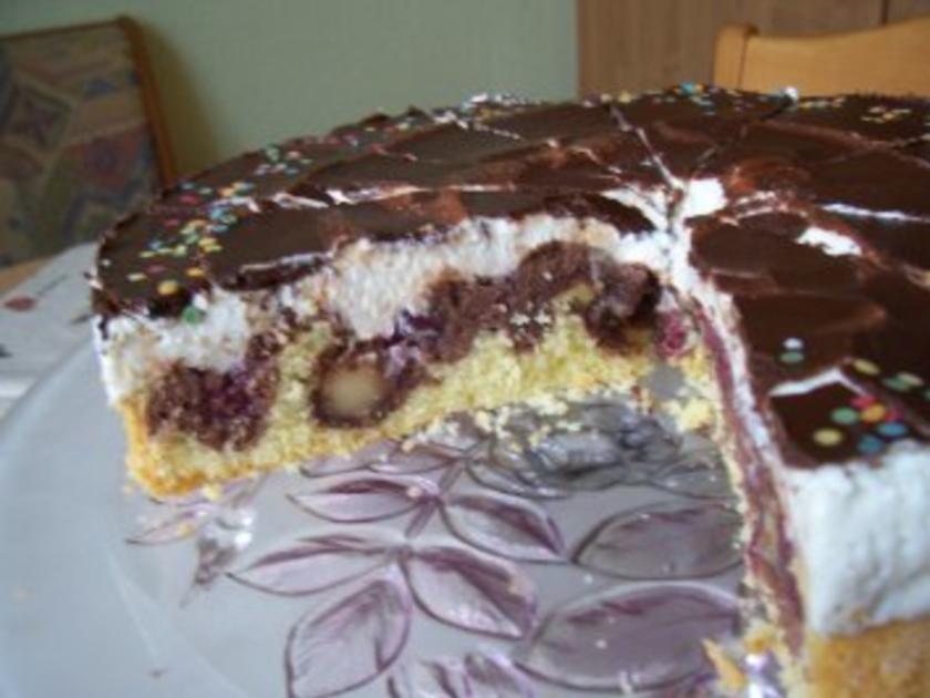 Kirsch Marzipan Kuchen - schnell &amp; einfach - 286 kcal/100g