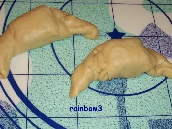 Backen: Marzipan-Schoko-Hörnchen - Rezept - Bild Nr. 4