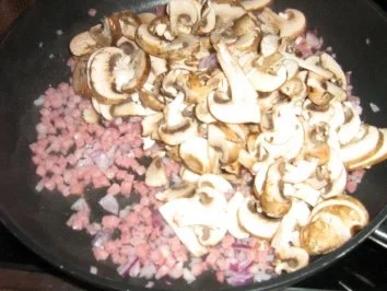 Orangen-Taglioline mit Champignon-Orangen-Sauce - Rezept - Bild Nr. 5