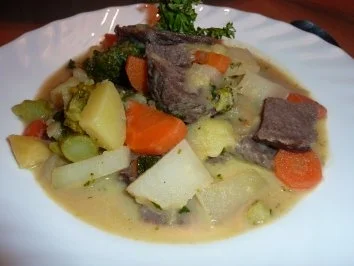 Rezept: Fl/Rind: Eintopf mit Pfiff Fl/Rind: Eintopf mit Pfiff - Rezept