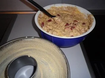 Rezept: Kirsch - Nuss - Kuchen Bild Nr. 2 Kirsch - Nuss - Kuchen - Rezept - Bild Nr. 2