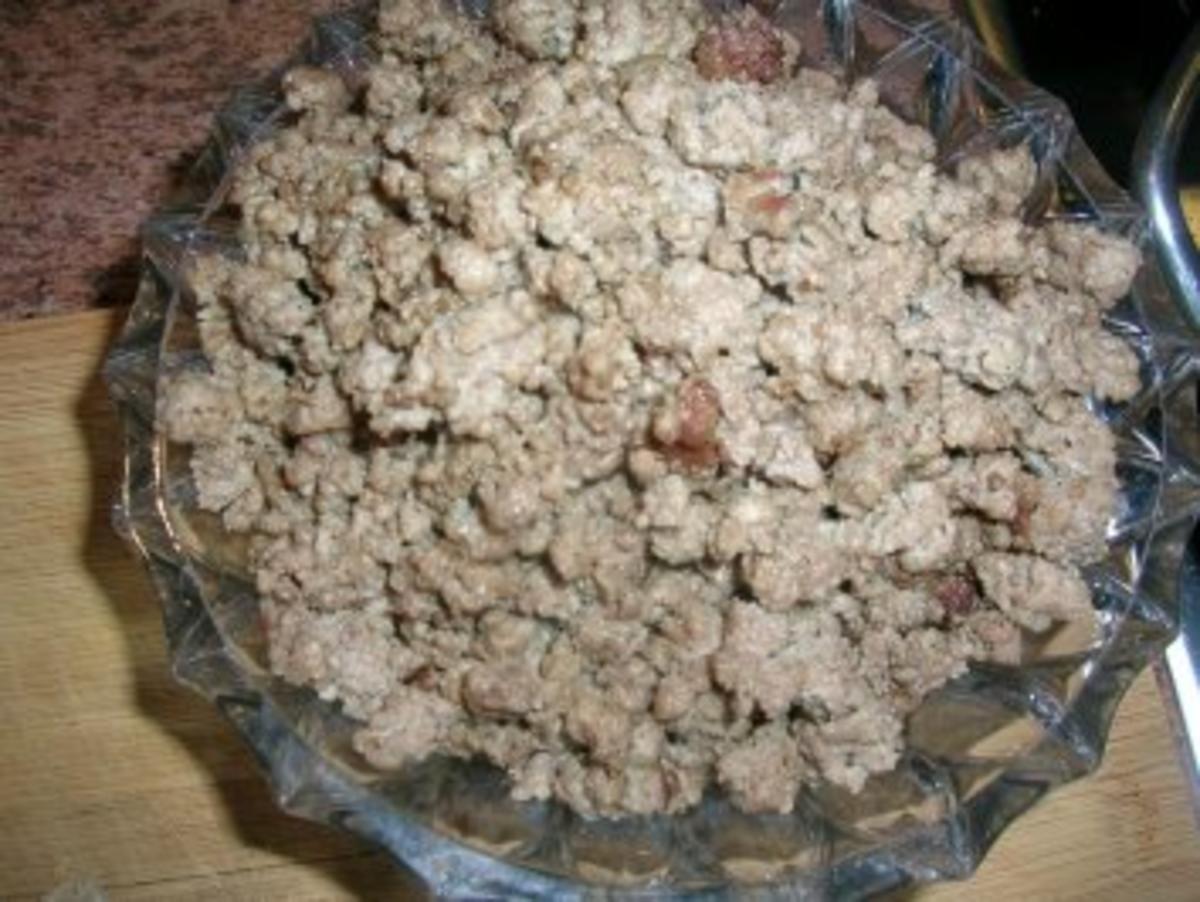 Hähnchen, gefüllt mit Maronen, Steinpilzen, Wurstbrät und gewürzt mit Trüffelöl (saulecker - Rezept - Bild Nr. 4