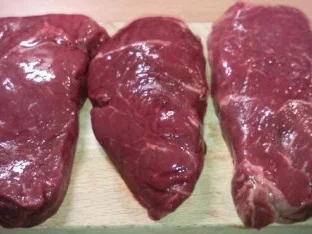 Rezept: Roastbeef und Hüftsteak im Schinkenspeckmantel Bild Nr. 11 Roastbeef und Hüftsteak im Schinkenspeckmantel - Rezept - Bild Nr. 11