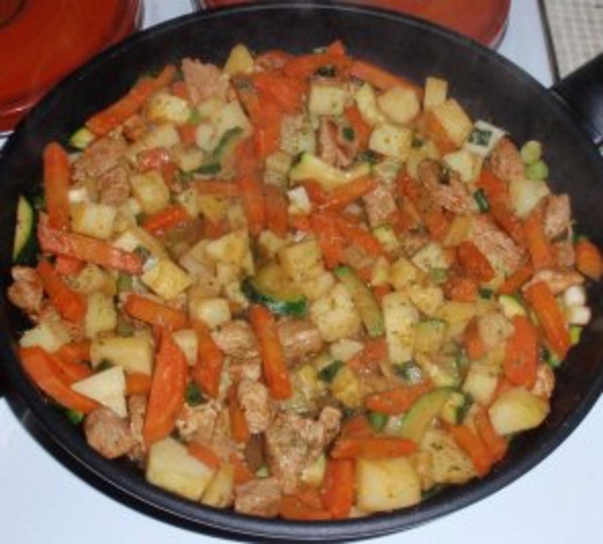 Kartoffel-Filet-Gemüse-Pfanne - Rezept - Bild Nr. 8