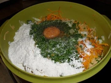 Rezept: Kartoffeln-Kürbis-Röstis Bild Nr. 4 Kartoffeln-Kürbis-Röstis - Rezept - Bild Nr. 4