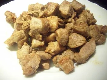 Teufelchens Gulasch in Sahne-Käsesoße - Rezept - Bild Nr. 4