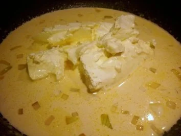 Teufelchens Gulasch in Sahne-Käsesoße - Rezept - Bild Nr. 7