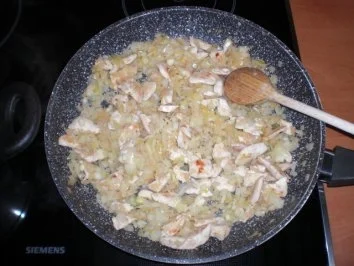 Nudelauflauf mit Hühnchen und Gemüse - Rezept - Bild Nr. 4