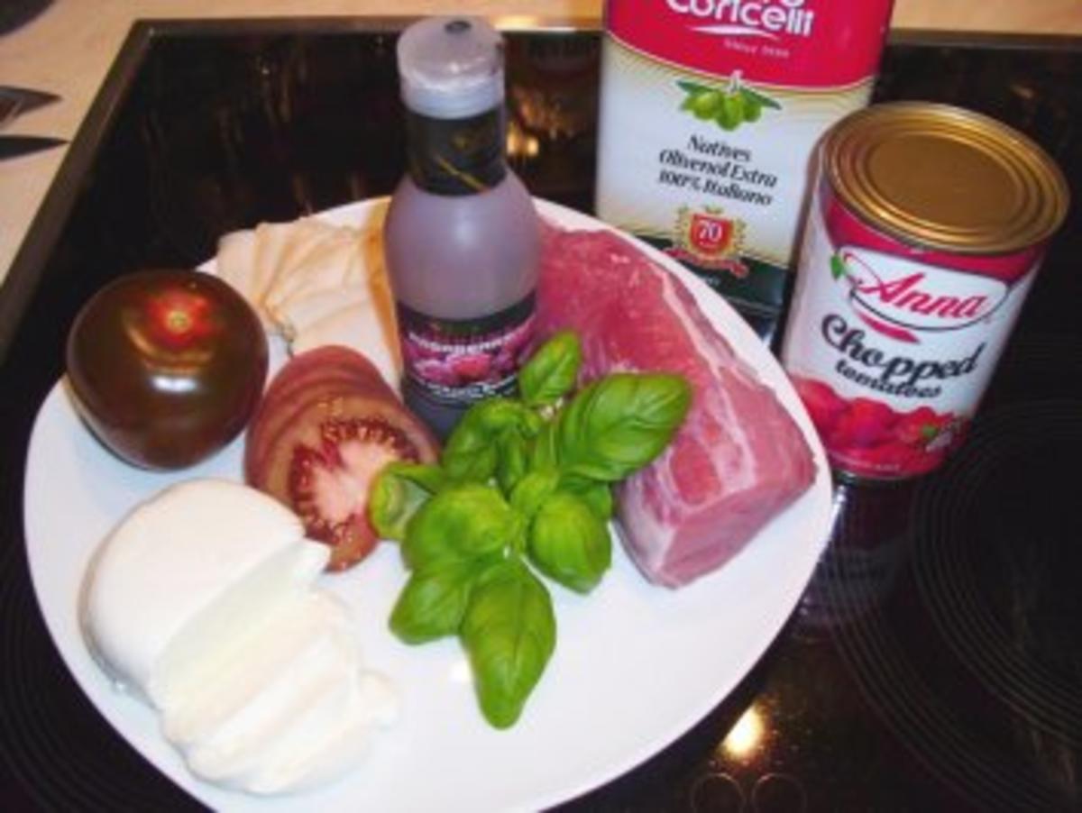 Fleisch: Mailänder Medaillons mit Basilikum-Tomatensoße - Rezept - Bild Nr. 2
