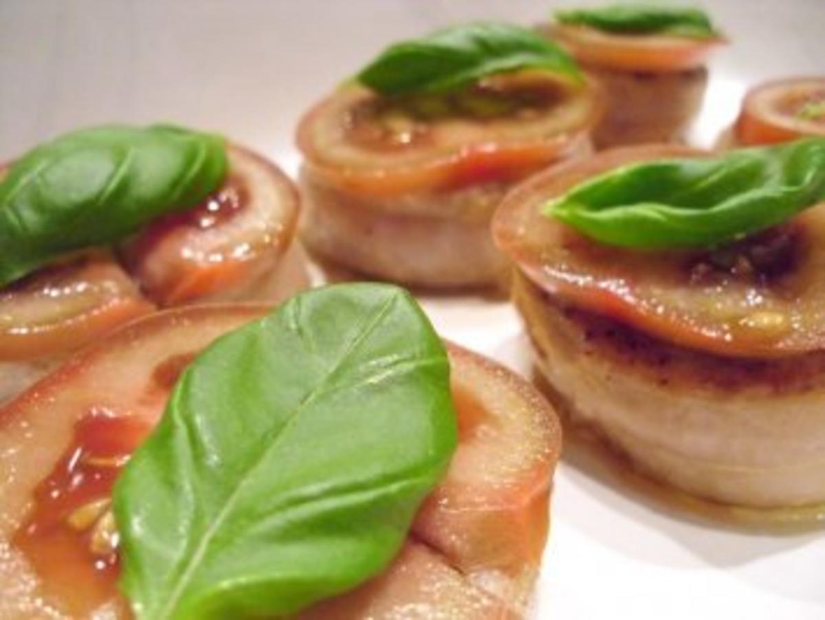 Fleisch: Mailänder Medaillons mit Basilikum-Tomatensoße - Rezept - Bild Nr. 5