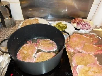 Pikante Schweineschnitzel - Rezept - Bild Nr. 3