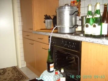 Rezept: Holunderbeerensaft - Fliederbeerensaft Einkochen Bild Nr. 2 Holunderbeerensaft - Fliederbeerensaft Einkochen - Rezept - Bild Nr. 2